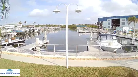 Marina: widok z kamery